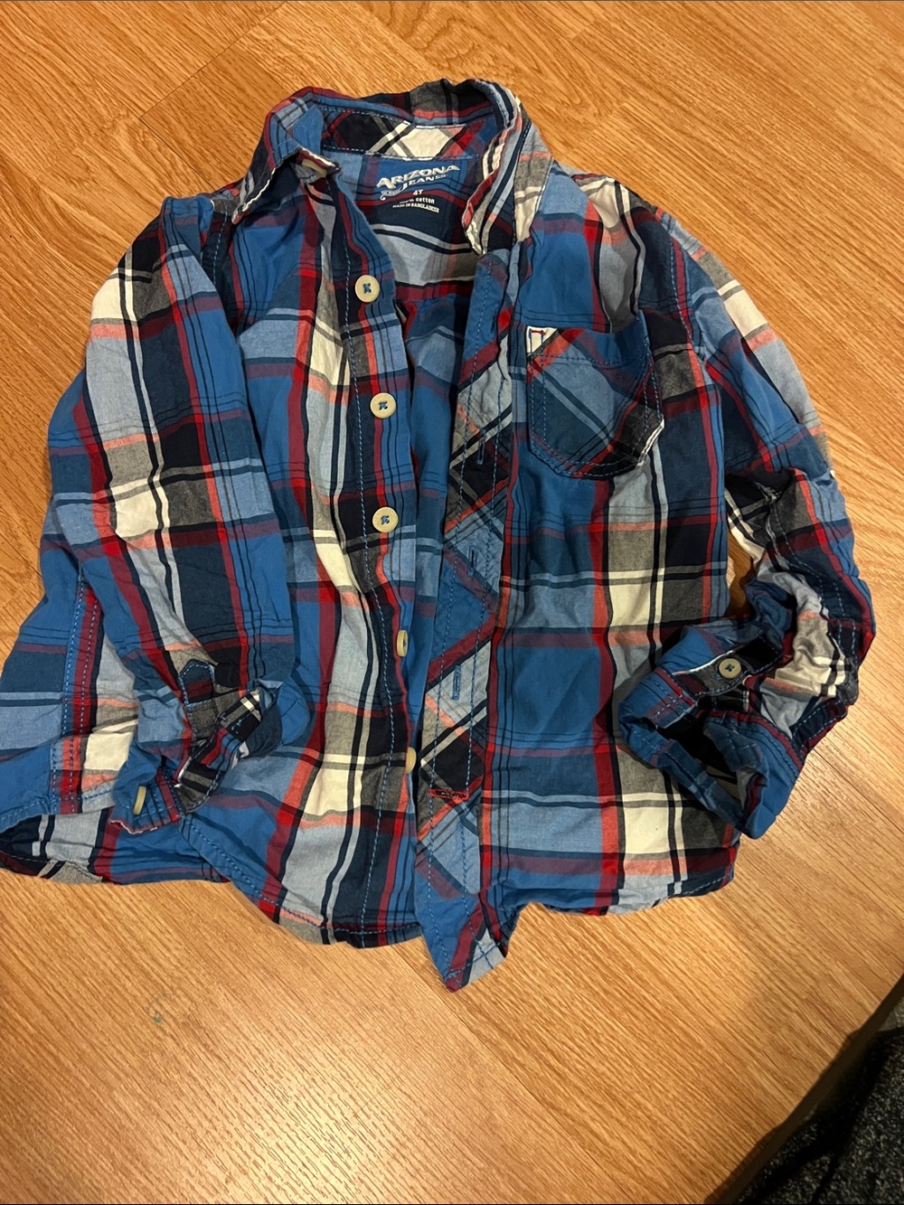 Arizona Jean Company Blue Red White Plaid Button-Up Shirt